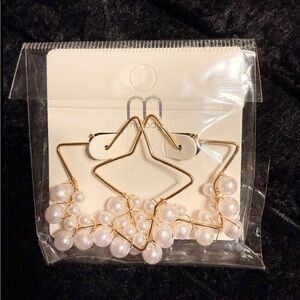 Gold Star Earrings with Pearls